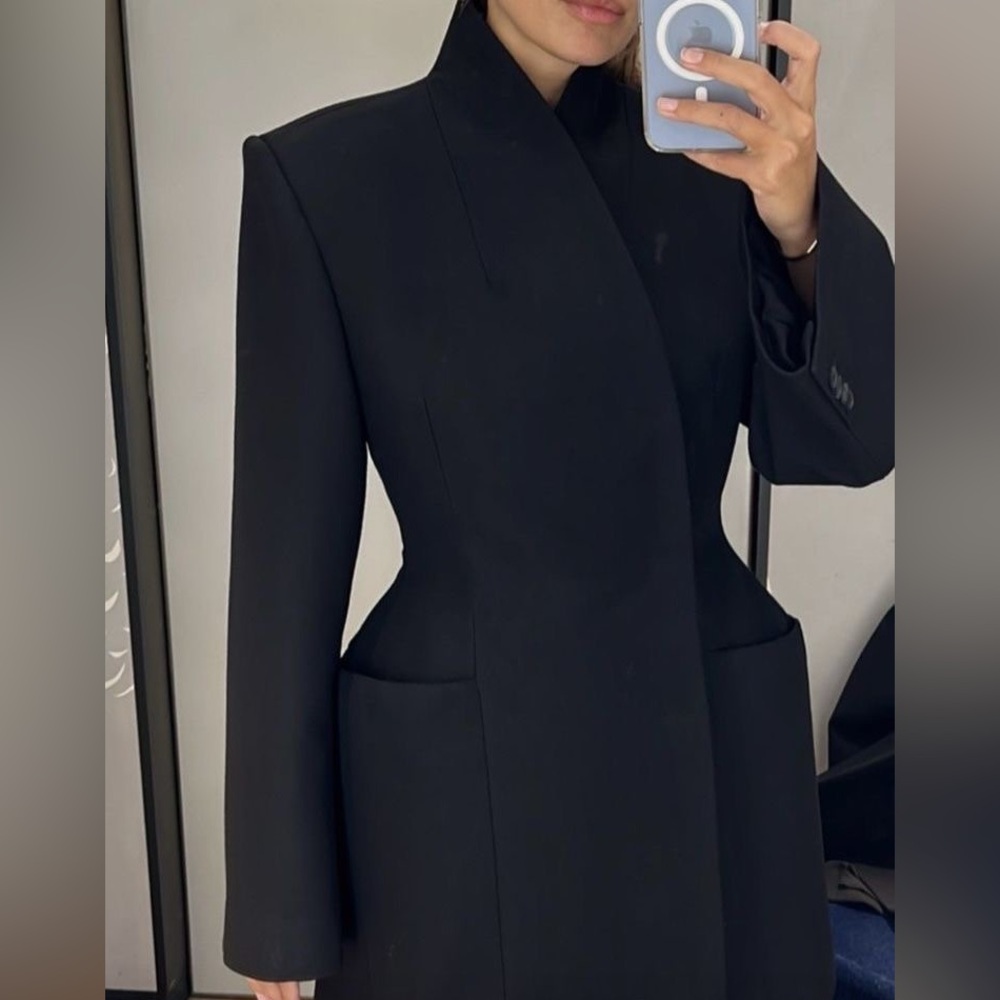 Balenciaga Black Hourglass Coat - Picture 4 of 16